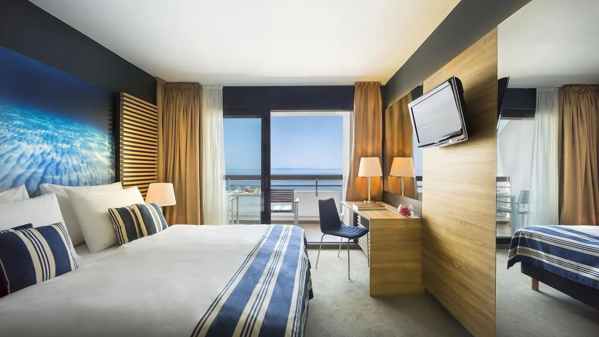Hotel Admiral - Liburnia Opatija 4*,  Croatia